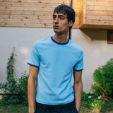 T-shirt Brando, bleu ciel à col contrastant