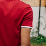 T-shirt Brando, rouge à col contrastant