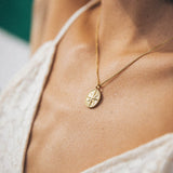 Collier Biel, or