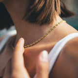 Collier Brody, or